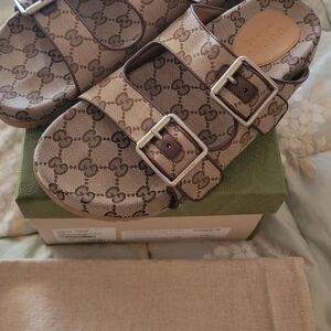 Authentic Gucci Men's Beige and Brown Sandals